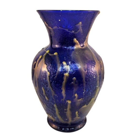 Handcrafted Cobalt Blue Gathering Vase With Gold Drip Design & Textured Finish - Picture 5 of 9